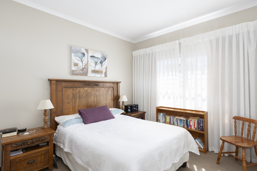 To Let 3 Bedroom Property for Rent in Heritage Park Western Cape